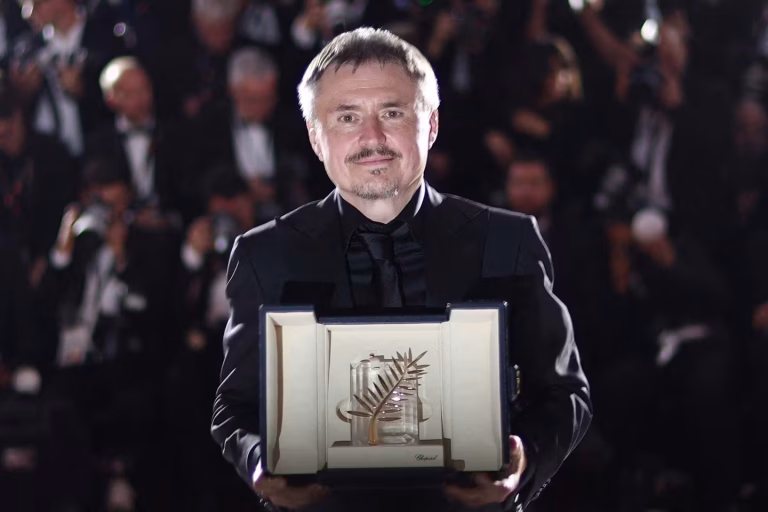 Cannes : Cristian Mungiu, double Palme d’or et chroniqueur des fractures du monde