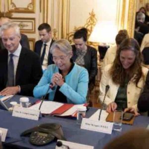 Comité sur l’IA : 1ères pistes autour de la protection des mineurs et de la publicité