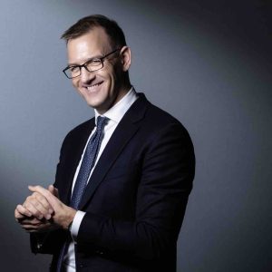 Daniel Kretinsky défend l’indépendance des éditeurs au sein d’Editis après la crise chez Grasset