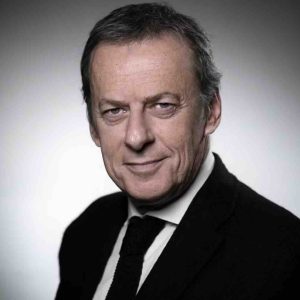 Des auteurs étrangers annoncent boycotter Grasset après le limogeage de son PDG Olivier Nora