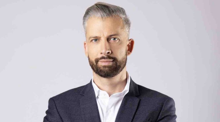 Dimitri MARCADÉ (TF1 PUB) : «TF1 AdManager vise ainsi à accélérer la démocratisation de la publicité TV»