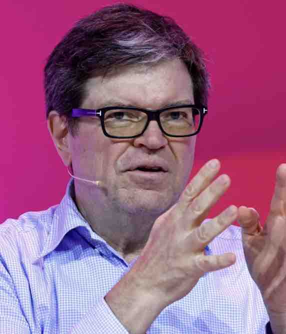 A VivaTech, Yann LeCun défend la souveraineté de l’IA et plaide pour des modèles ouverts face aux restrictions d’Anthropic