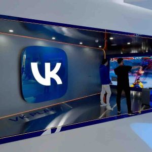 Apple retire les applications du réseau social russe VK de son App Store