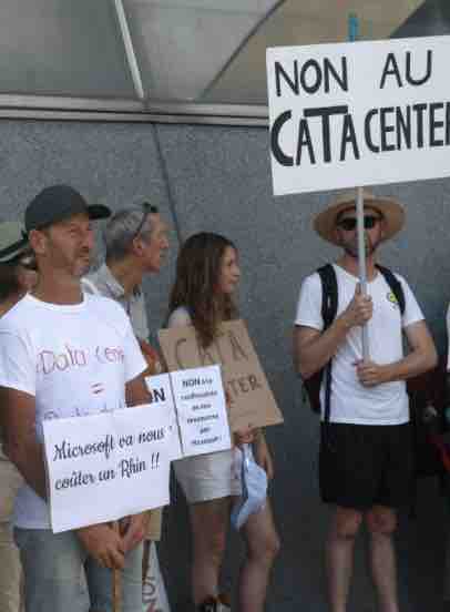 Mulhouse : manifestation contre le projet de data center de Microsoft