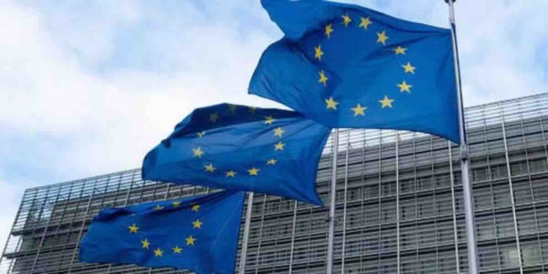 Union européenne: la Commission alerte sur les retards numériques et la dépendance persistante aux géants étrangers