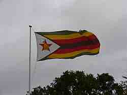 Zimbabwe : une journaliste relaxée après un an de poursuites pour un article satirique