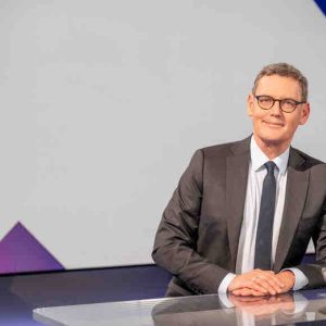France Télé tourne la page de «Dimanche en politique» et confie «Les 4 Vérités» à Francis Letellier