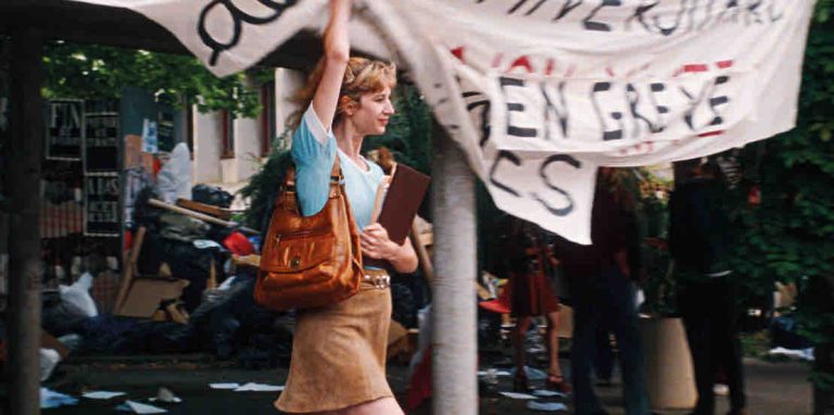 ARTE replonge dans l’effervescence de Mai 68 avec la série «Camarades» dès le 16 septembre