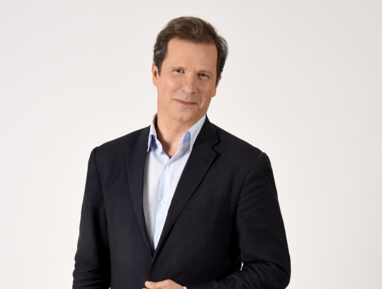 Guillaume DEBRÉ, Directeur général de LCI