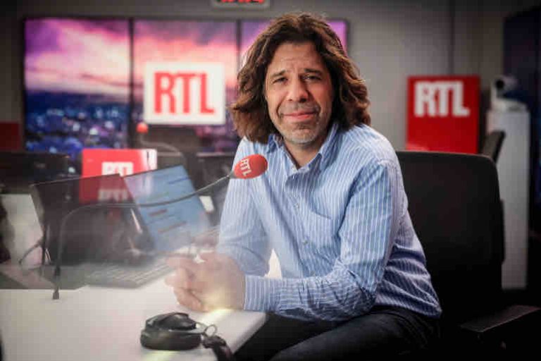 Johann Roques rejoint RTL avec la nouvelle émission «Avant Minuit» dès le 30 août