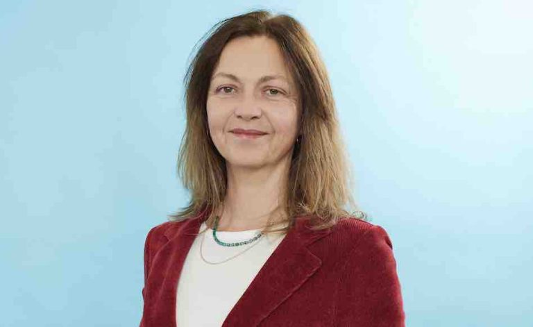 Julie TERRADE (Médiamétrie) : «Nous avançons vers une hybridation de nos mesures radio»