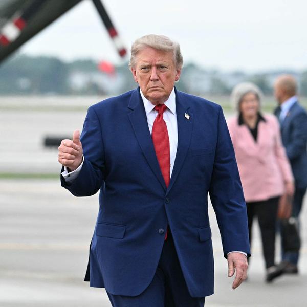 Donald Trump veut une « Force IA » et refuse de freiner le développement de la technologie