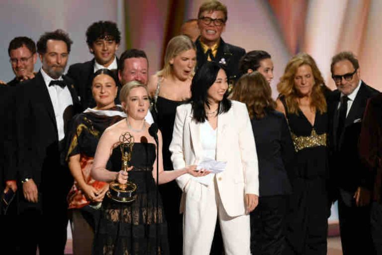 Emmy Awards : «Widow’s Bay» sacrée meilleure comédie
