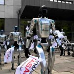 Pologne : des robots manifestent pour réclamer un encadrement de l’intelligence artificielle