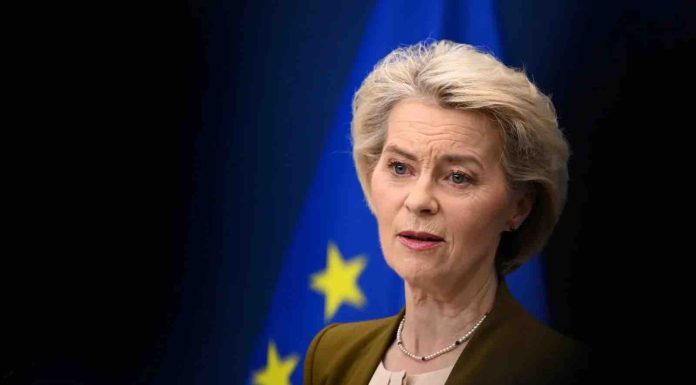 UE : la Commission dévoilera jeudi son projet de loi sur la protection des enfants en ligne