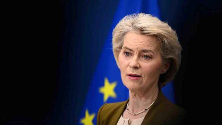 UE : la Commission dévoilera jeudi son projet de loi sur la protection des enfants en ligne