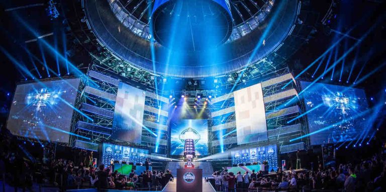 ARTE : la série-documentaire «Try Hard: la génération qui a inventé l’e-sport» dès le 22 octobre