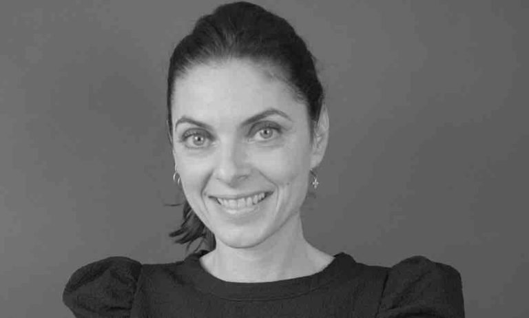 ADÉLAÏDE TERME (EASY PEASY ENTERTAINMENT) : « Je veux choisir des héros, les chérir, les travailler et les faire voyager. »