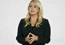 Fox News recrute Karoline Leavitt, ancienne porte-parole de la Maison Blanche