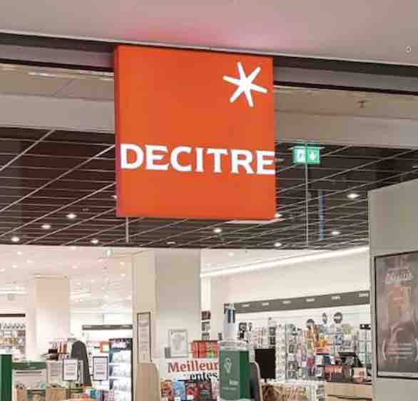 Le groupe du Furet du Nord lance un appel d’offres pour céder Decitre