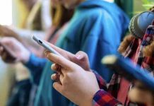 Norvège: le projet d’interdiction aux moins de 16 ans élargi aux jeux et messageries