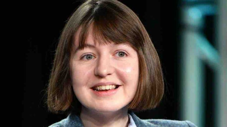 Royaume-Uni : Faber cesse de distribuer les livres de Sally Rooney en raison de son soutien à Palestine Action